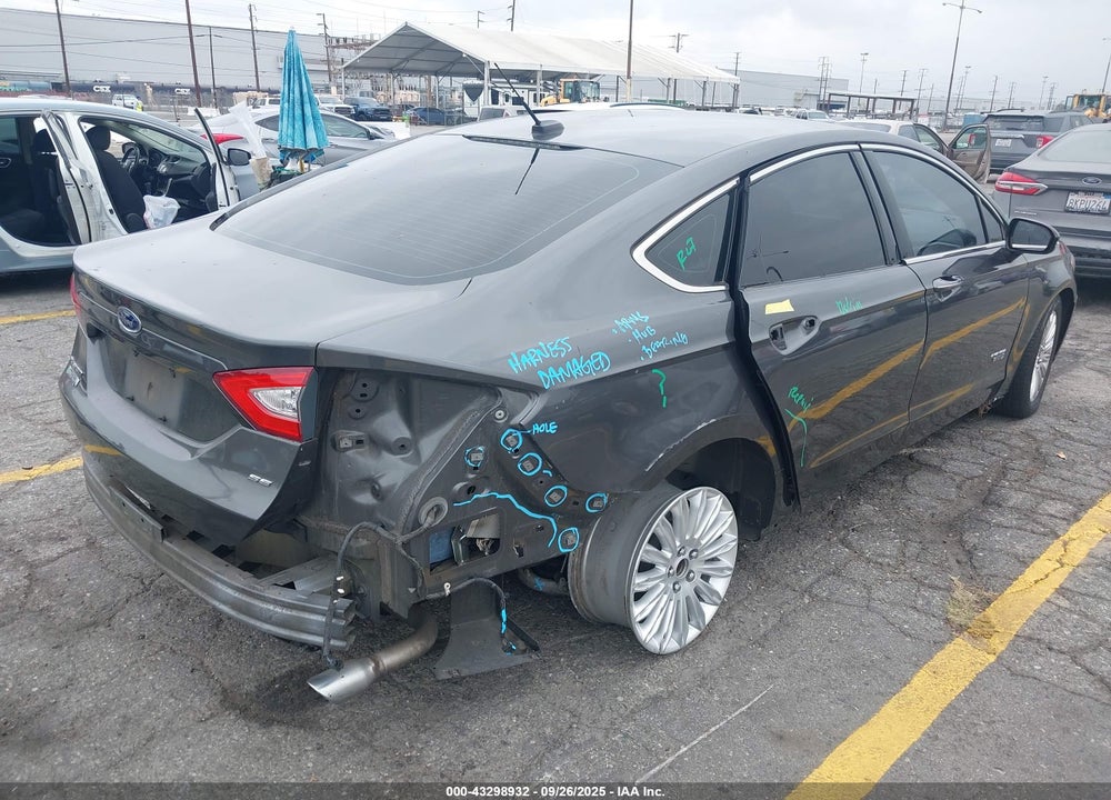 2016 FORD FUSION VIN: 3FA6P0PU9GR304846