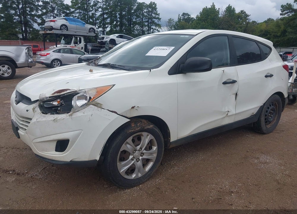 2010 HYUNDAI TUCSON GLS VIN: KM8JT3ACXAU050142