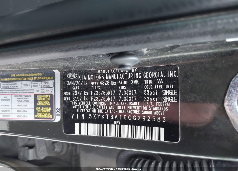 2012 KIA SORENTO LX VIN: 5XYKT3A16CG292583