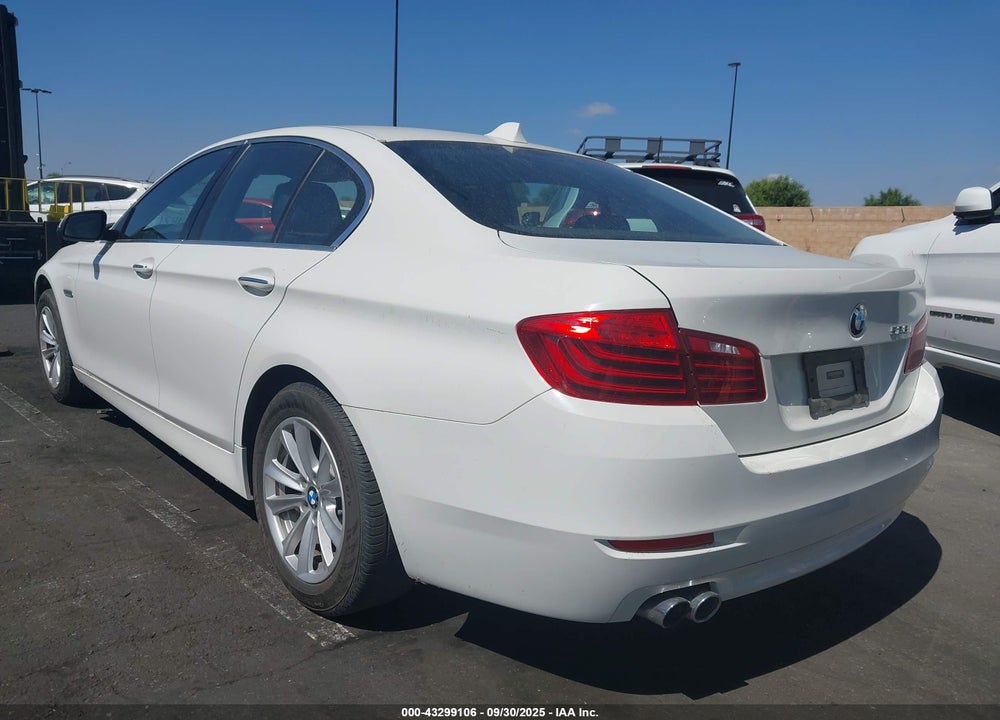 2016 BMW 528I VIN: WBA5A5C57GG351946