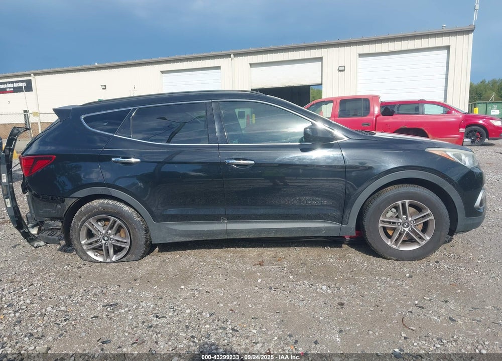 2017 HYUNDAI SANTA FE VIN: 5NMZU3LBXHH034209