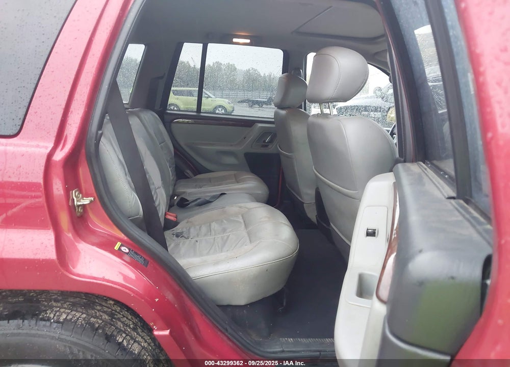 2003 JEEP GRAND CHEROKEE OVERLAND VIN: 1J8GW68J63C574630
