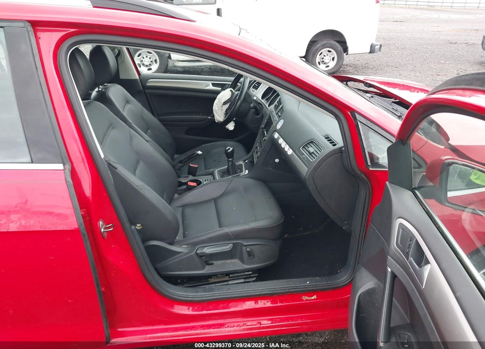 2015 VOLKSWAGEN GOLF SPORTWAGEN VIN: 3VWFA7AU4FM507584
