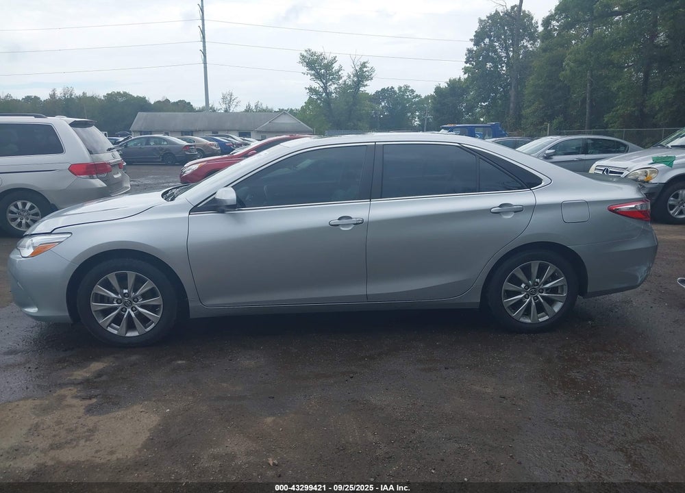 2015 TOYOTA CAMRY XLE VIN: 4T1BF1FKXFU967475