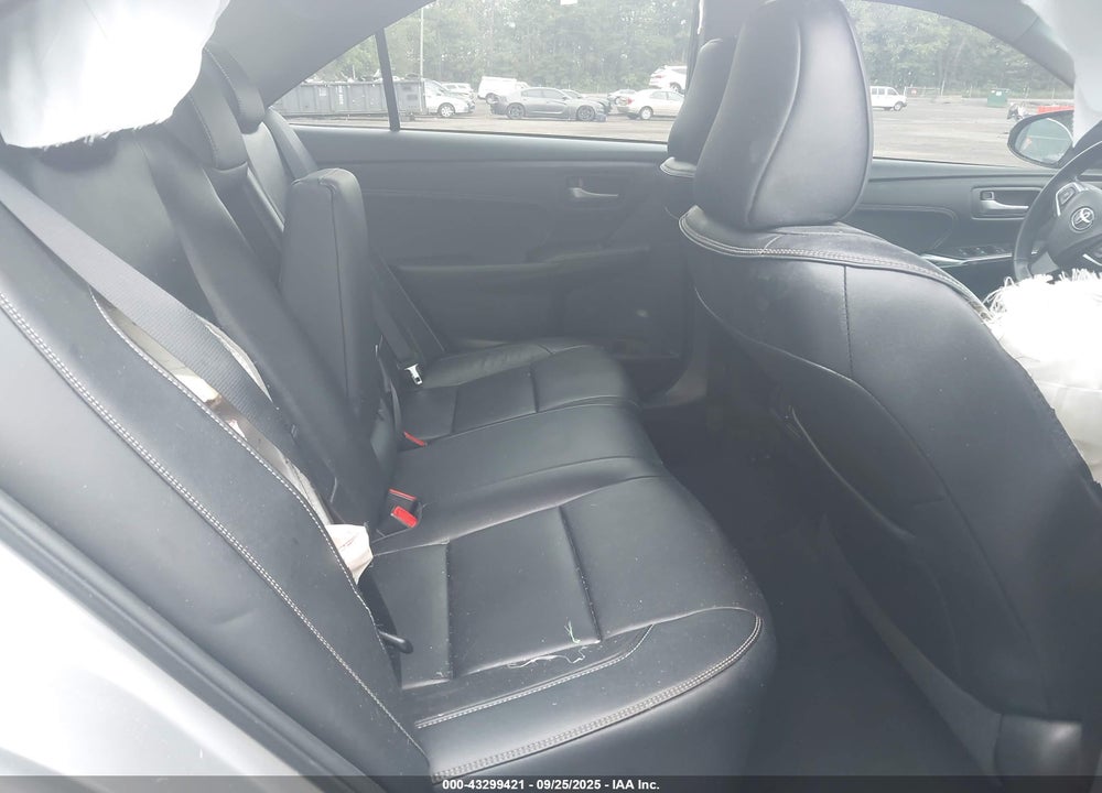 2015 TOYOTA CAMRY XLE VIN: 4T1BF1FKXFU967475