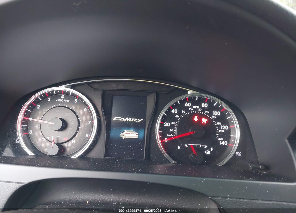 2016 TOYOTA CAMRY VIN: 4T1BF1FK3GU135817