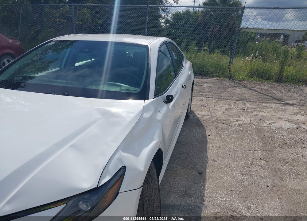 2025 TOYOTA CAMRY VIN: 4T1DAACK5SU541599