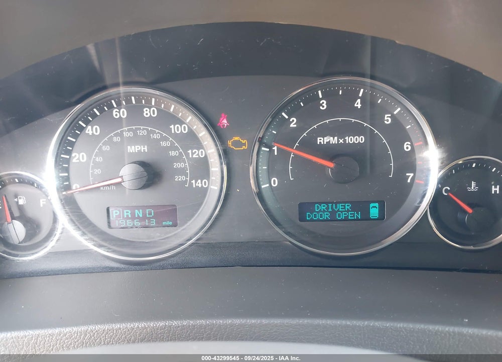 2006 JEEP GRAND CHEROKEE VIN: 1J4HR48N86C323570
