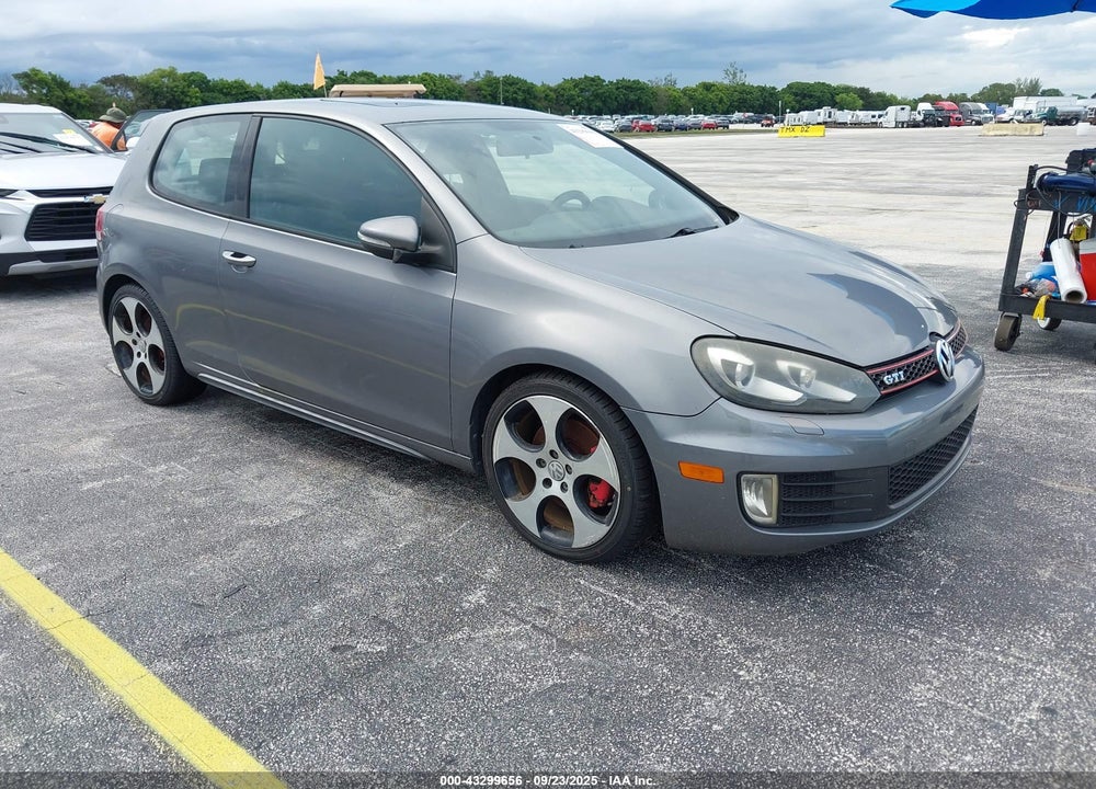 2011 VOLKSWAGEN GTI 2-DOOR VIN: WVWEV7AJ8BW028622