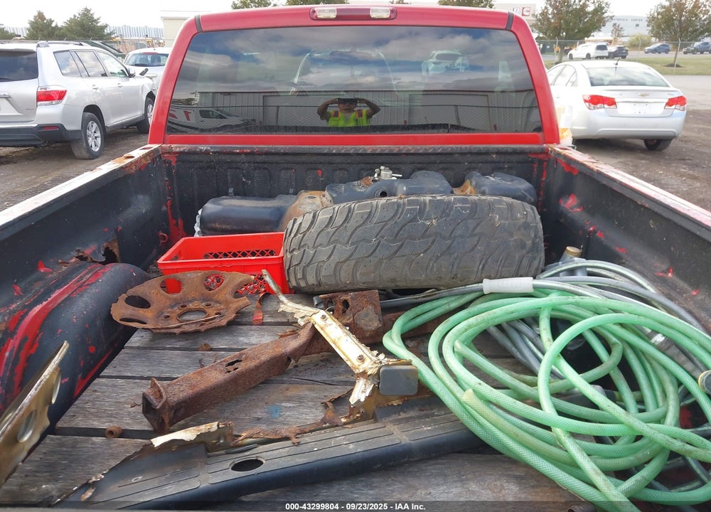 2002 GMC SIERRA 1500 SLE VIN: 1GTEK14TX2Z290482