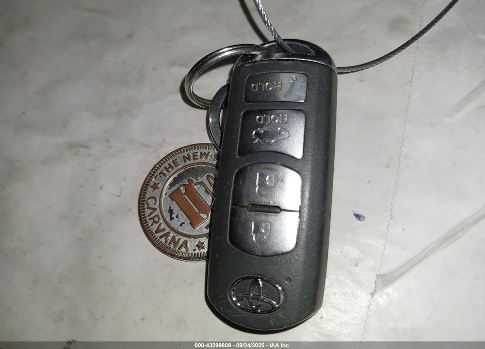 2017 TOYOTA YARIS VIN: 3MYDLBYV0HY189241