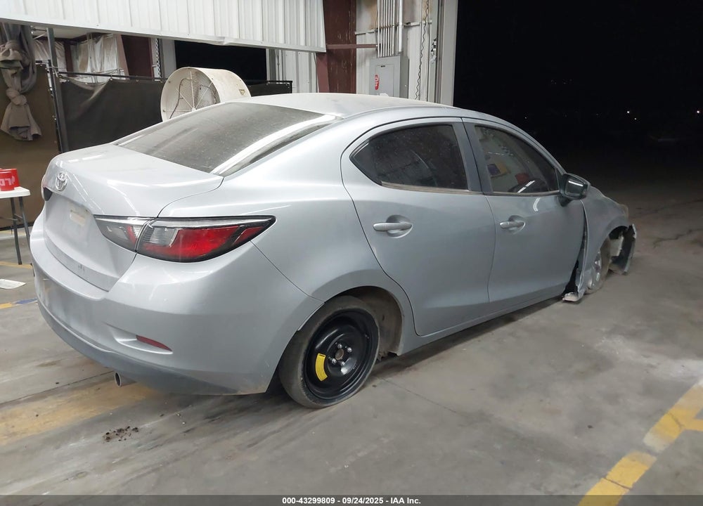 2017 TOYOTA YARIS VIN: 3MYDLBYV0HY189241