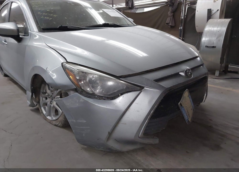 2017 TOYOTA YARIS VIN: 3MYDLBYV0HY189241