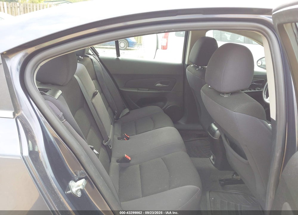 2013 CHEVROLET CRUZE 1LT AUTO VIN: 1G1PC5SBXD7157588