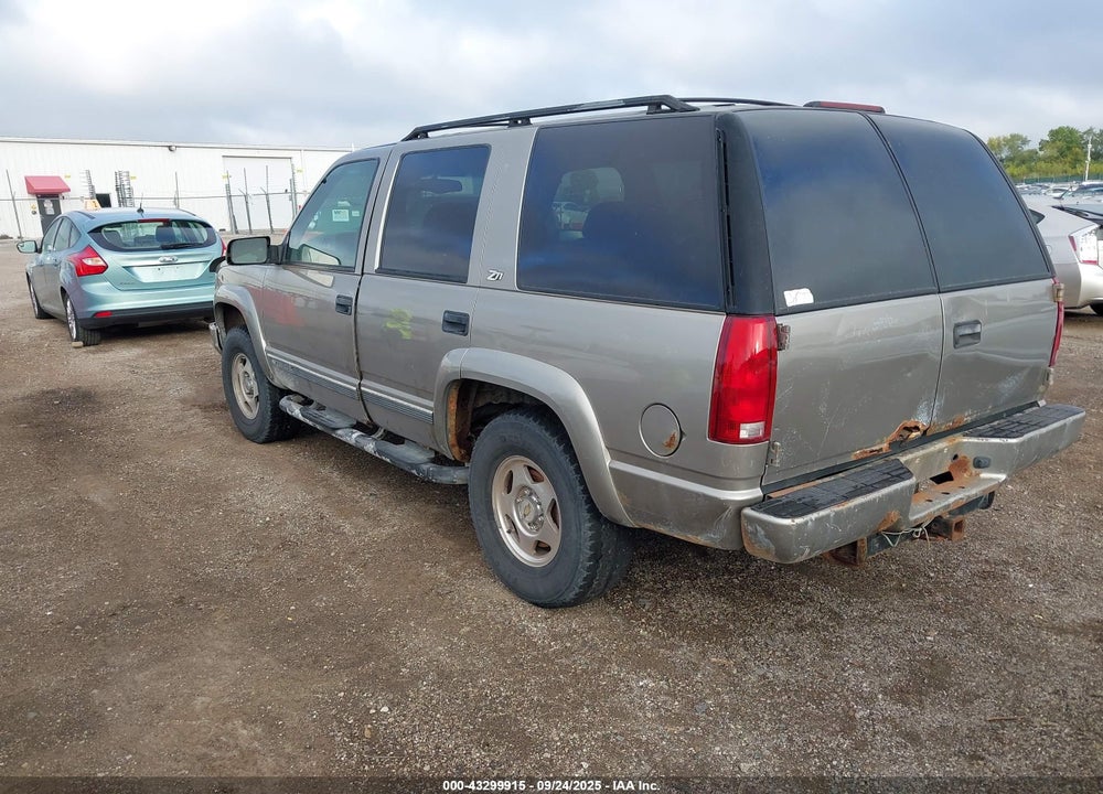 2000 CHEVROLET TAHOE Z71 VIN: 1GNEK13R5YR114364