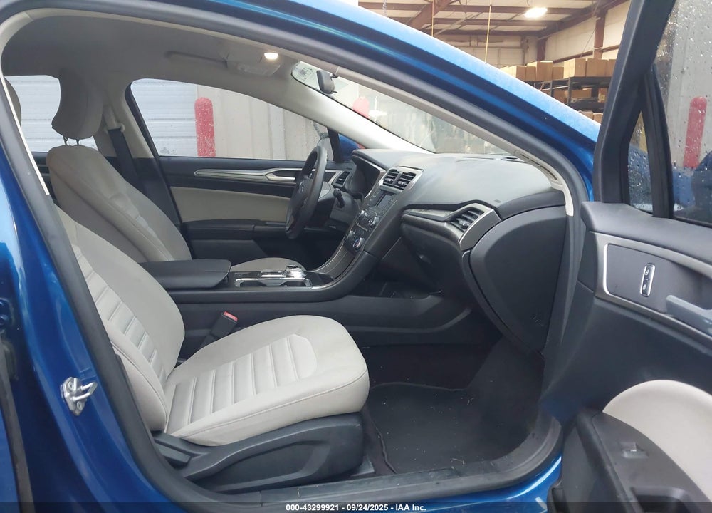 2017 FORD FUSION S VIN: 3FA6P0G78HR161612