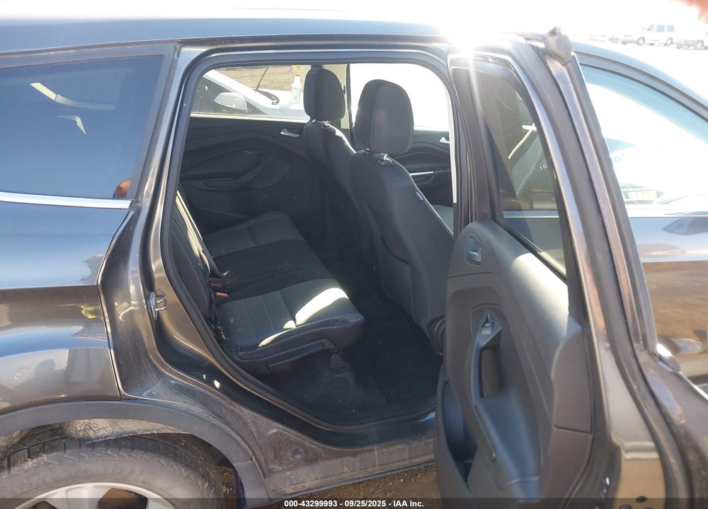 2015 FORD ESCAPE VIN: 1FMCU9GX3FUC54114