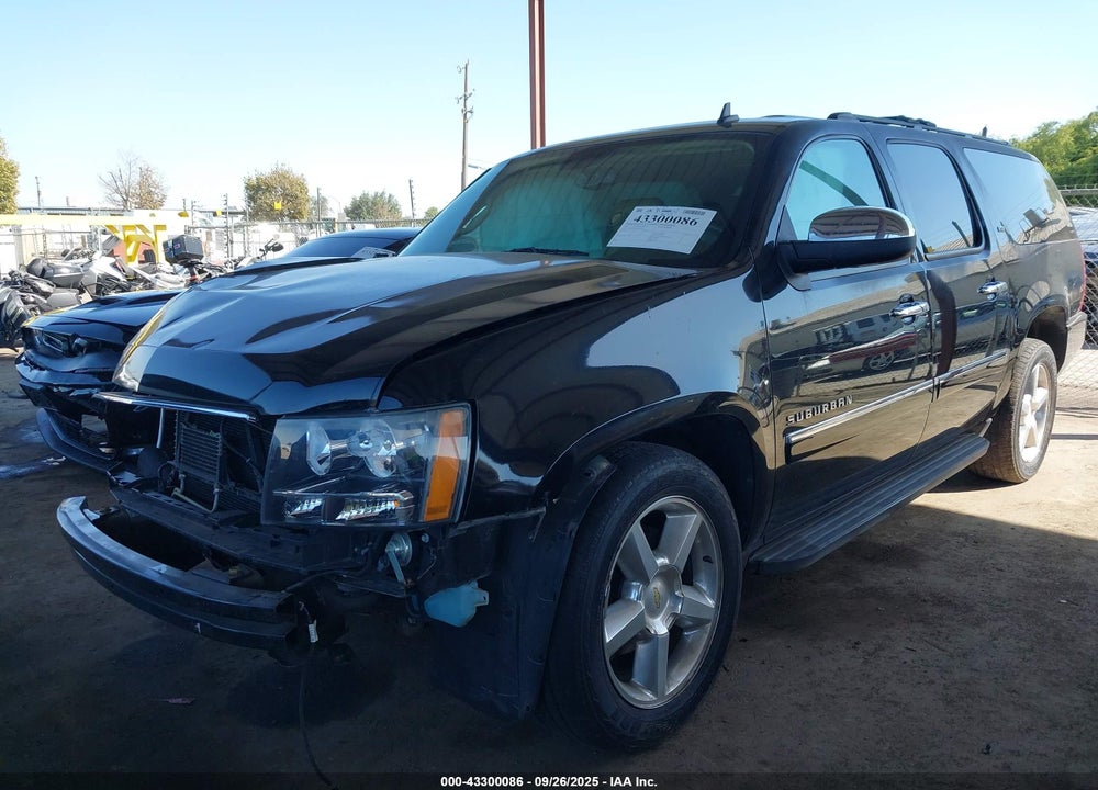 2014 CHEVROLET SUBURBAN 1500 LTZ VIN: 1GNSCKE09ER129420