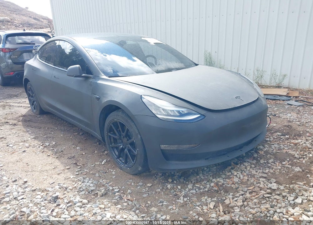 2019 TESLA MODEL 3 LONG RANGE/PERFORMANCE VIN: 5YJ3E1EB4KF384982