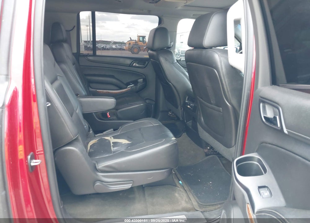 2015 CHEVROLET SUBURBAN 1500 LTZ VIN: 1GNSCKKC9FR243532