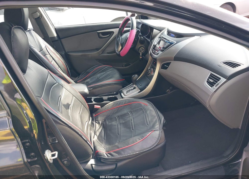 2013 HYUNDAI ELANTRA VIN: 5NPDH4AE8DH446000