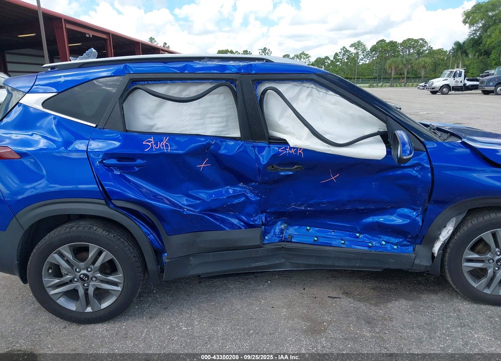 2021 KIA SELTOS VIN: KNDEU2AA3M7156351