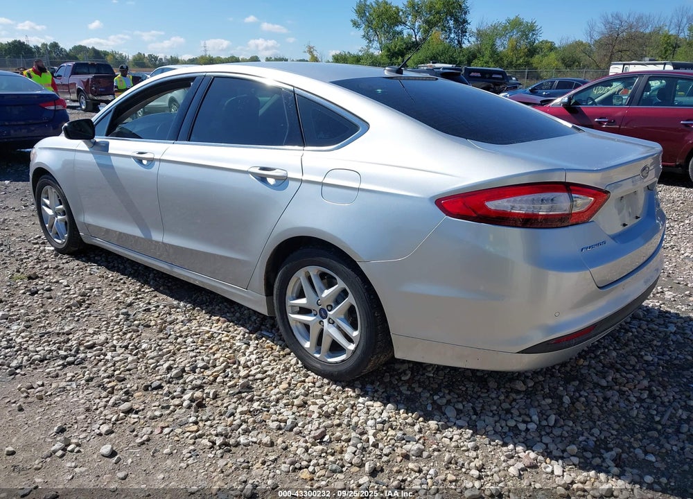2014 FORD FUSION SE VIN: 3FA6P0HD3ER210151