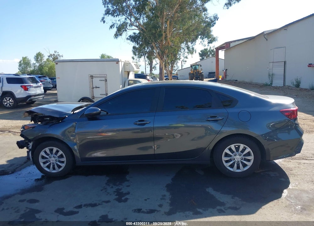 2022 KIA FORTE FE VIN: 3KPF24AD5NE441232