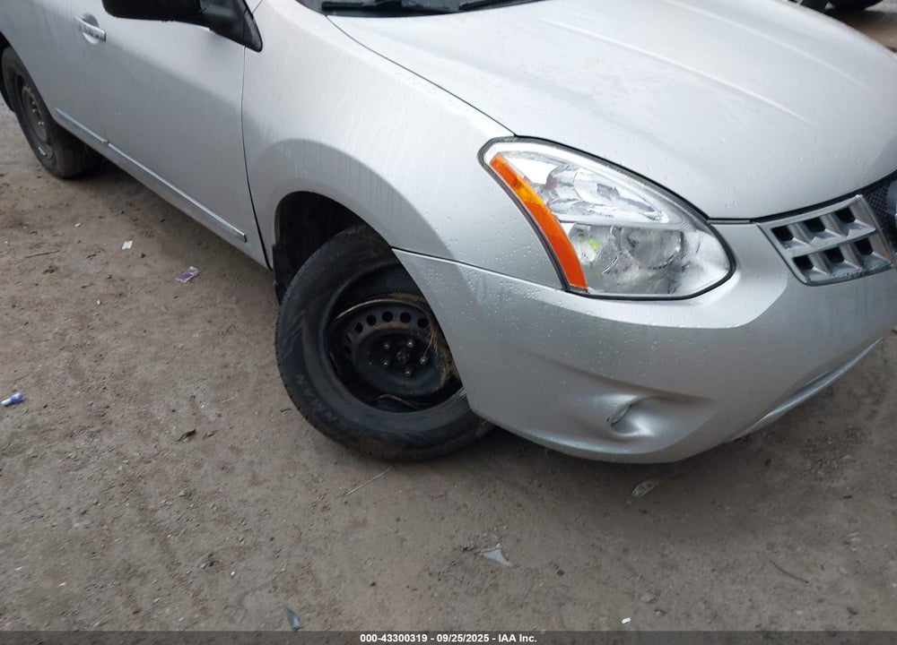 2015 NISSAN ROGUE VIN: JN8AS5MT4FW673948