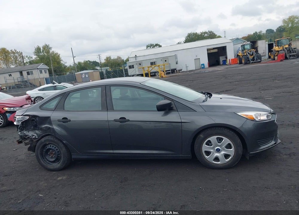 2018 FORD FOCUS VIN: 1FADP3E20JL307084
