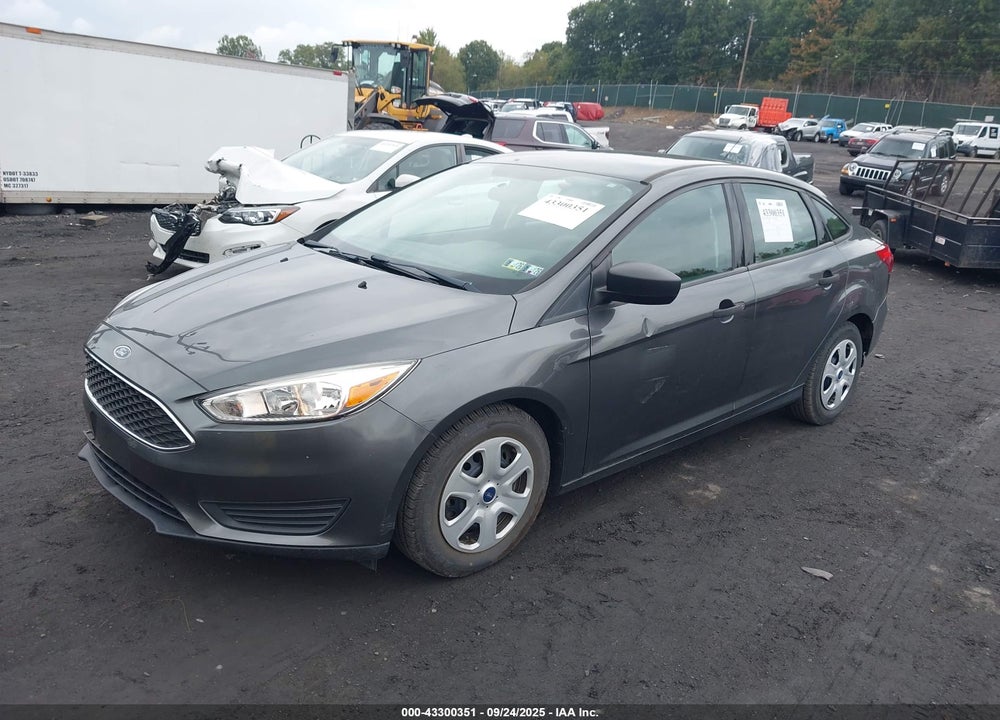 2018 FORD FOCUS VIN: 1FADP3E20JL307084