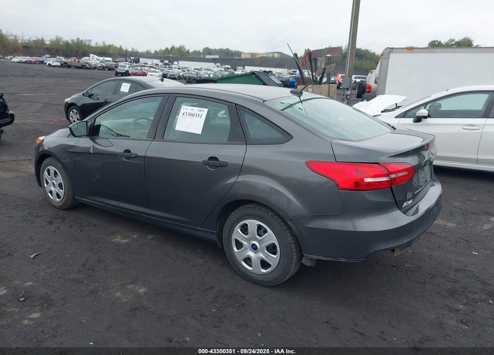 2018 FORD FOCUS VIN: 1FADP3E20JL307084