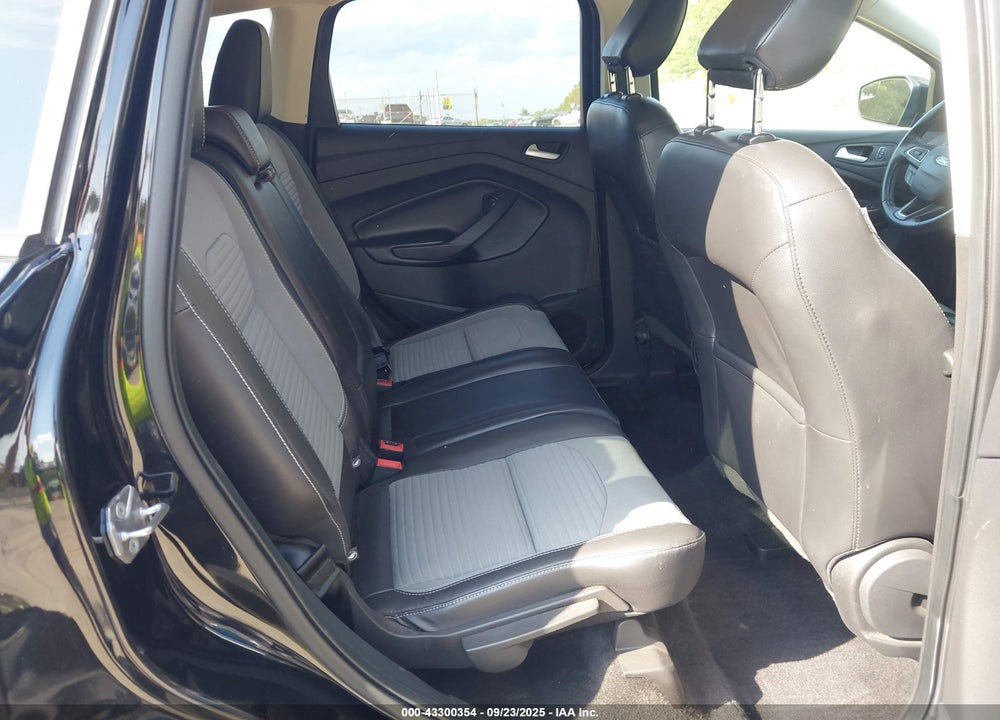 2019 FORD ESCAPE SE VIN: 1FMCU9GD9KUA23007