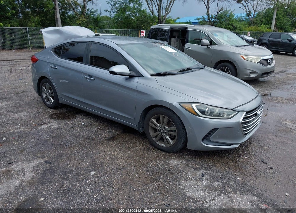 2017 HYUNDAI ELANTRA SE VIN: 5NPD84LFXHH067642
