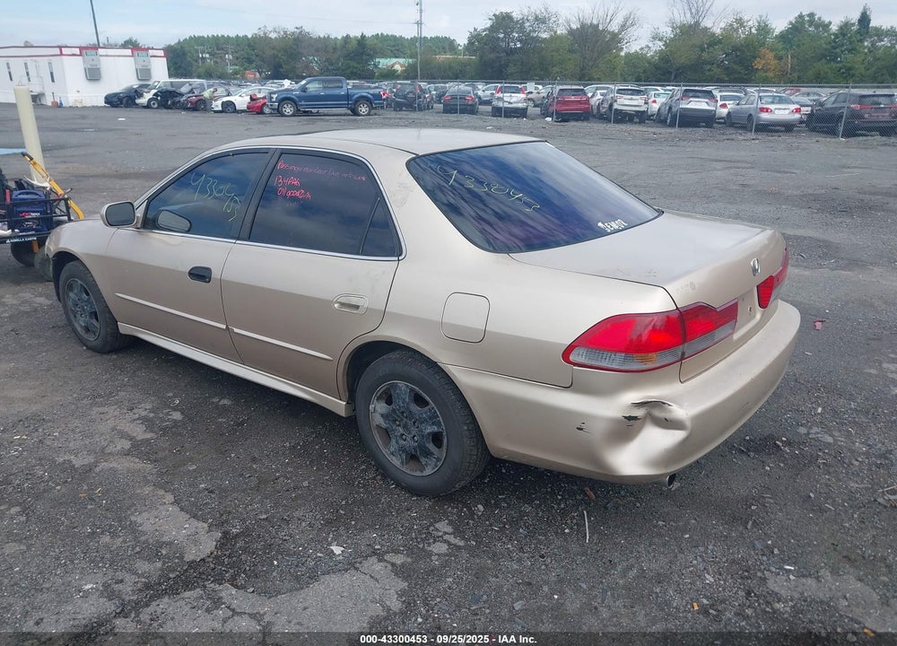2002 HONDA ACCORD 3.0 EX VIN: 1HGCG16552A054717