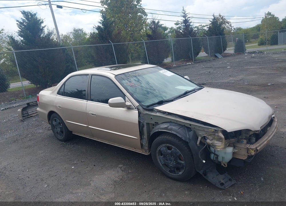 2002 HONDA ACCORD 3.0 EX VIN: 1HGCG16552A054717
