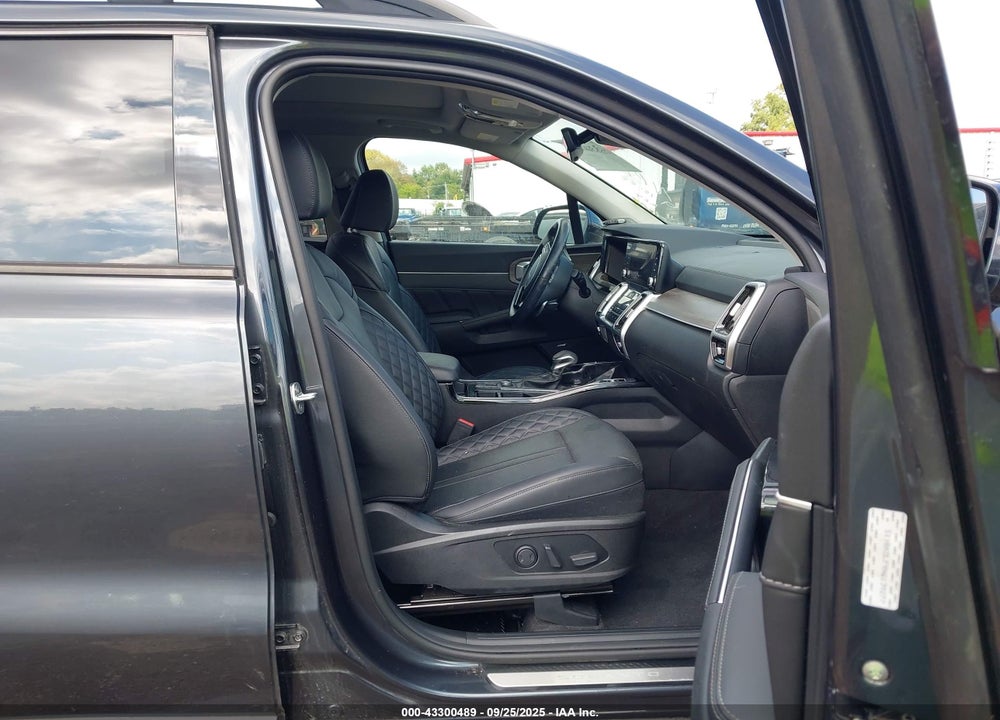2022 KIA SORENTO VIN: 5XYRKDLF9NG139277