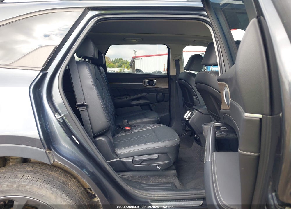 2022 KIA SORENTO VIN: 5XYRKDLF9NG139277