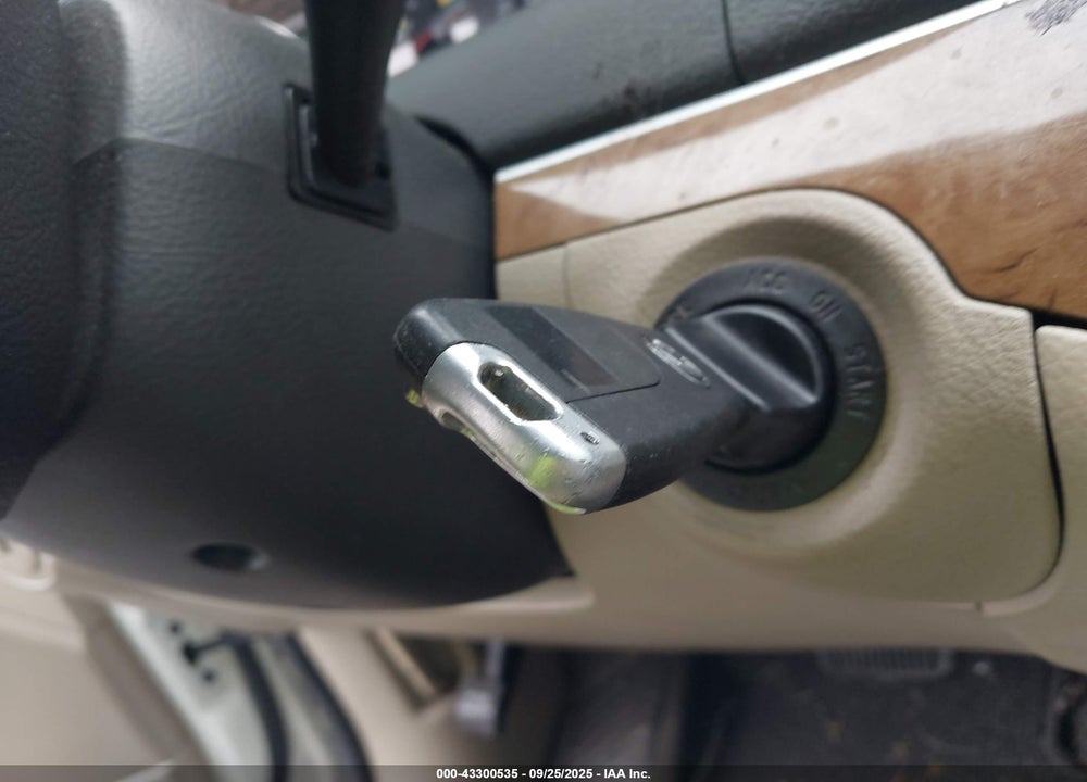 2012 HYUNDAI VERACRUZ VIN: KM8NU4CC7CU197782
