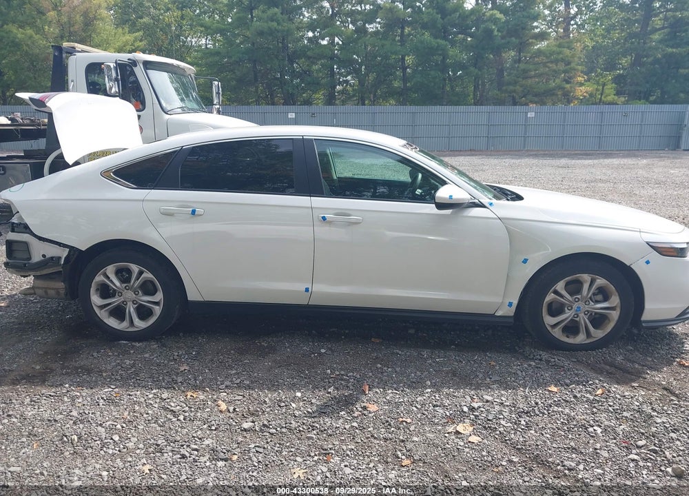 2024 HONDA ACCORD LX VIN: 1HGCY1F22RA073352