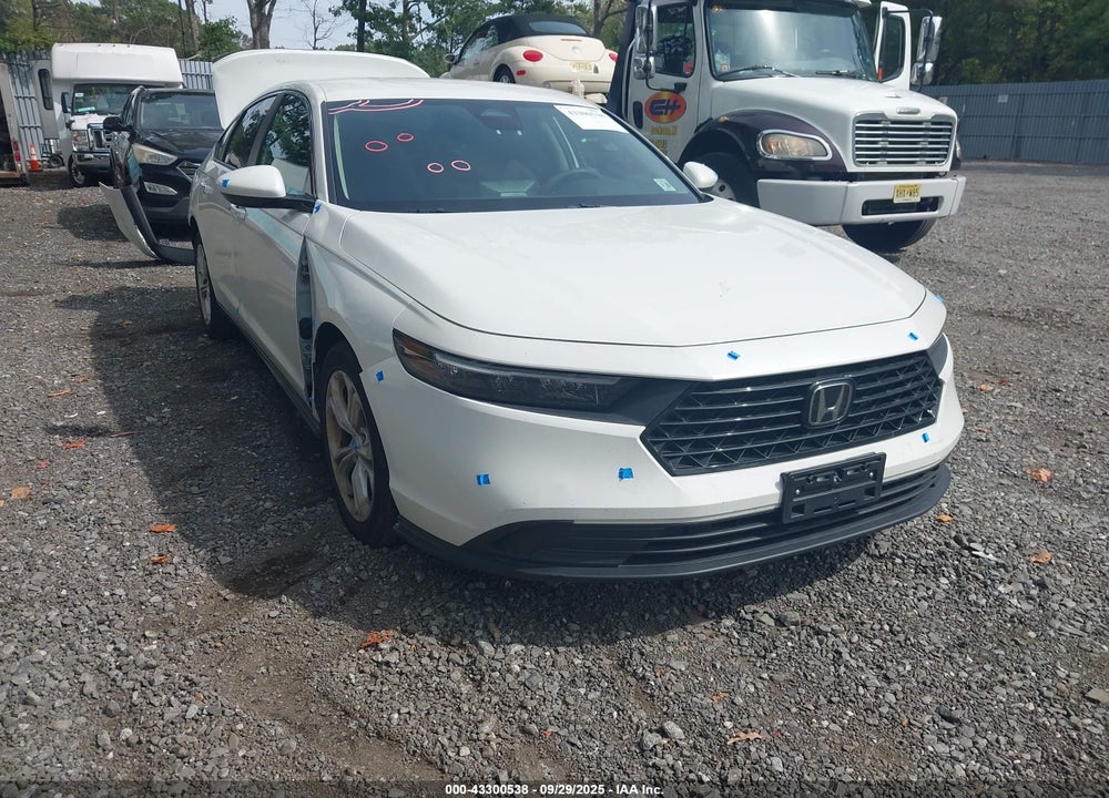 2024 HONDA ACCORD LX VIN: 1HGCY1F22RA073352