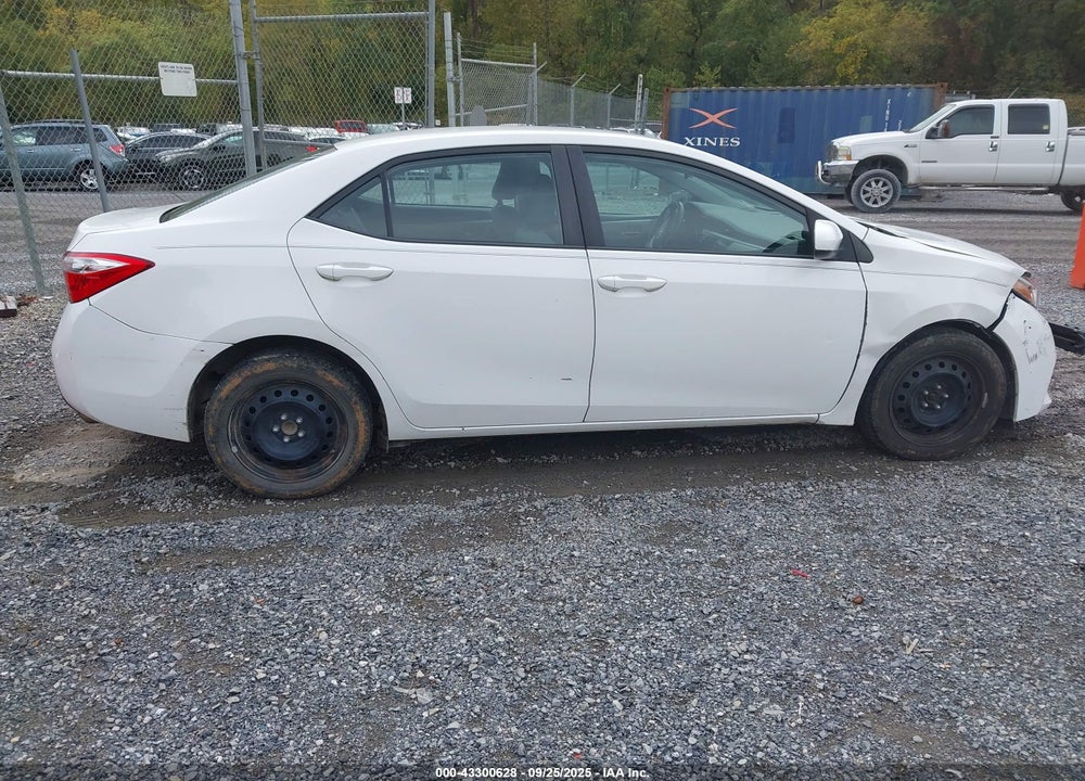 2015 TOYOTA COROLLA VIN: 5YFBURHE3FP270646