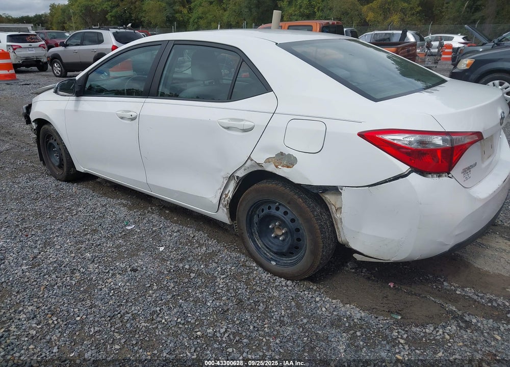 2015 TOYOTA COROLLA VIN: 5YFBURHE3FP270646