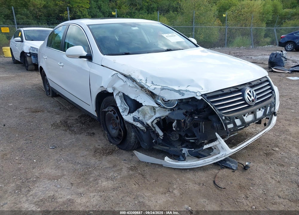 2008 VOLKSWAGEN PASSAT LUX VIN: WVWEK73CX8E198325