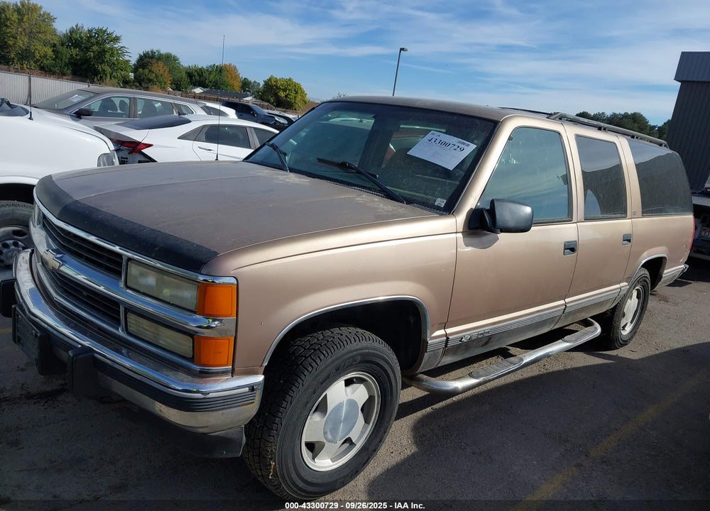 1994 CHEVROLET SUBURBAN K1500 VIN: 1GNFK16K2RJ406833