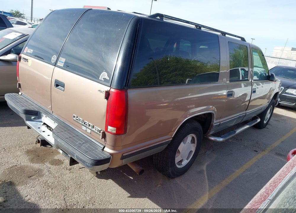 1994 CHEVROLET SUBURBAN K1500 VIN: 1GNFK16K2RJ406833