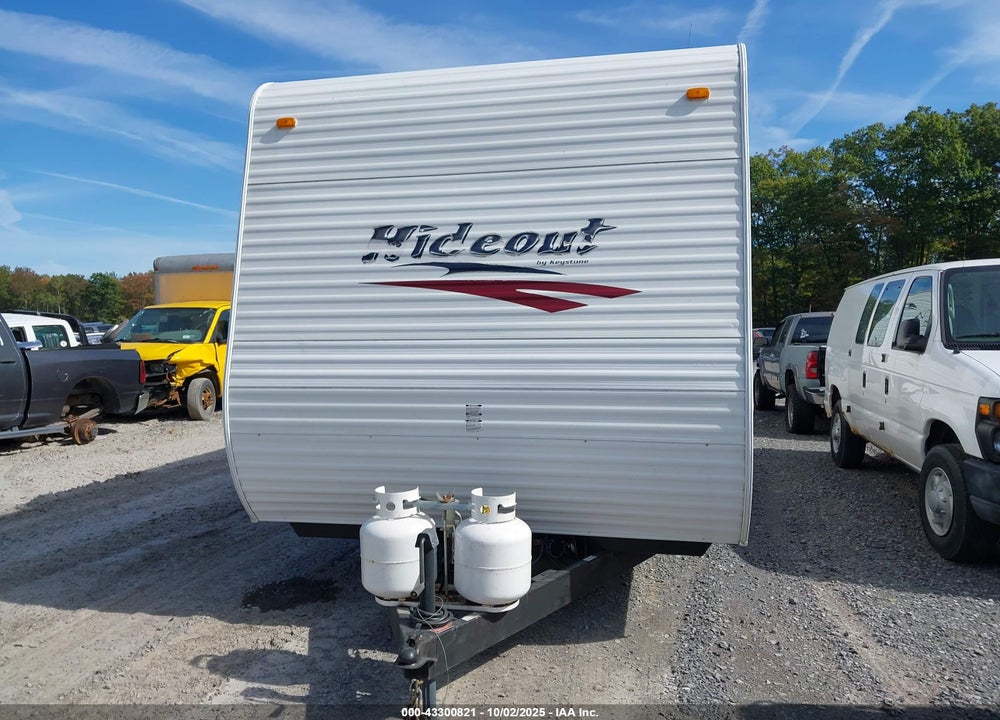 2010 HORN ET VIN: 4YDT38B2XA7200438