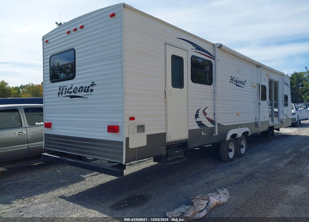 2010 HORN ET VIN: 4YDT38B2XA7200438