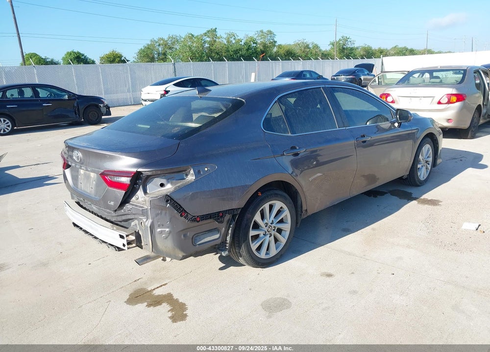 2021 TOYOTA CAMRY LE VIN: 4T1C11AK6MU581014
