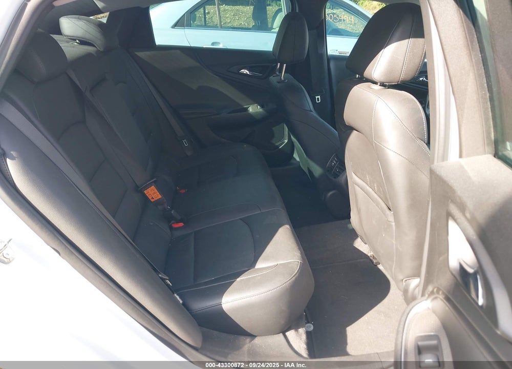 2020 CHEVROLET MALIBU VIN: 1G1ZD5ST7LF017999